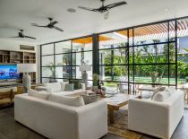 Villa Canggu Beachside Villas - Gu, Wohnzimmerbereich